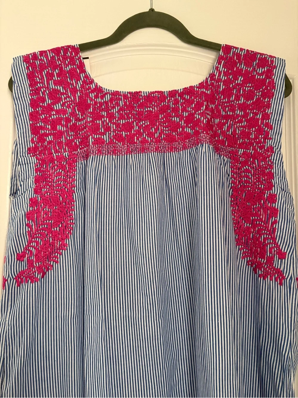 j.marie Shift Dress Women's S Blue/White Striped Pink Embroidery Round Neck - Picture 5 of 5
